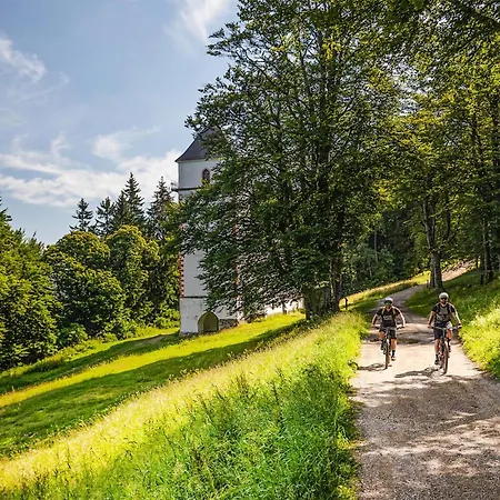 2 Bedroom Cozy In Pohorje Apartmán *